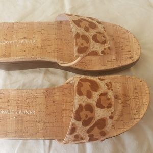 Donald J. Pliner leopard wedge sandals Size 7.5